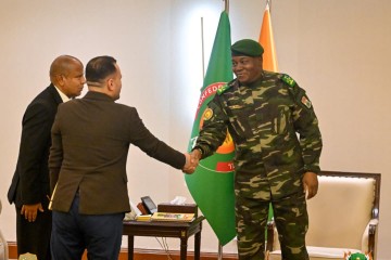 le Président ABDOURAHAMANE TIANI recoit l'Ambassadeur d'Algérie au Niger
