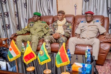 Réunion des ministres de la Confédération AES sur la feuille de route de l’AN II : les délégations Malienne et Nigérienne à Ouagadougou